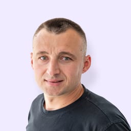 Portrait von Valer Ginfalean